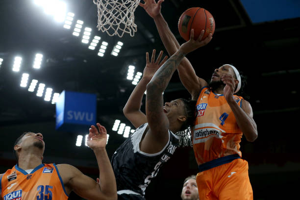 却并未排在 却并未排在