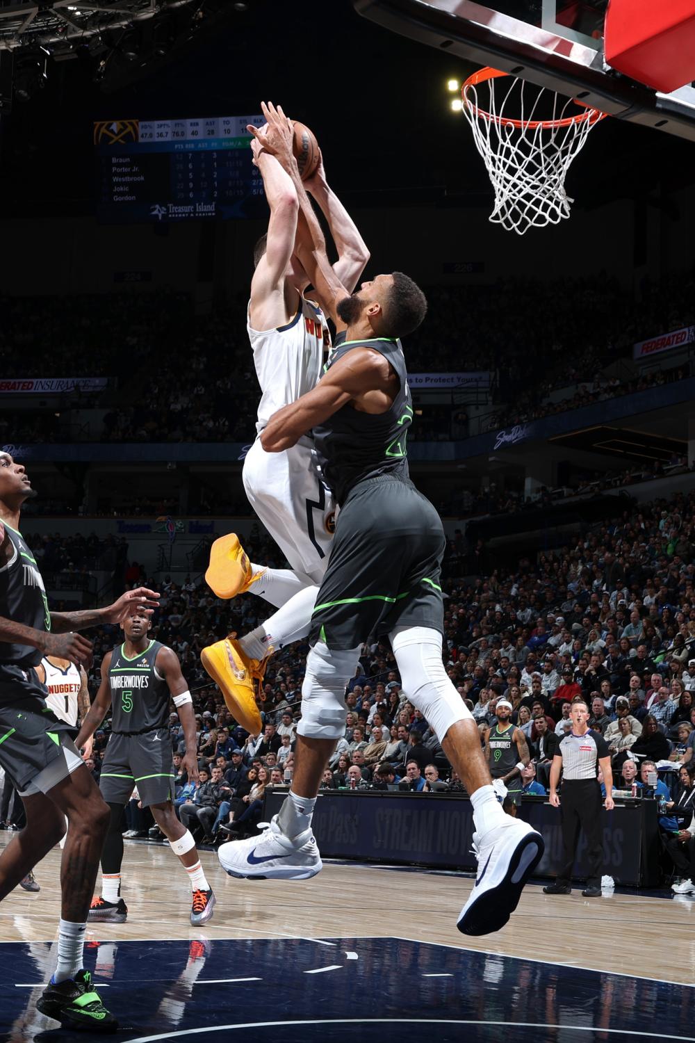 得更加复杂 得更加复杂